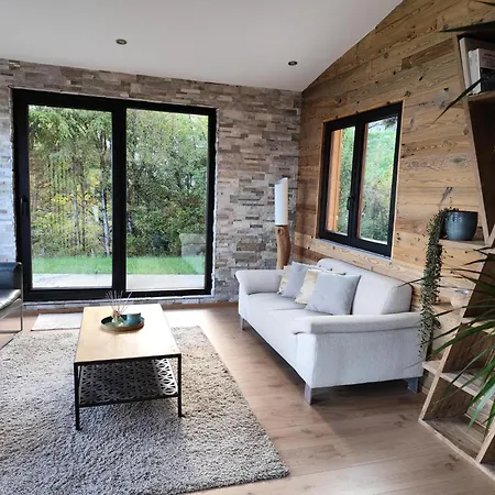 Beau-site בקתה *